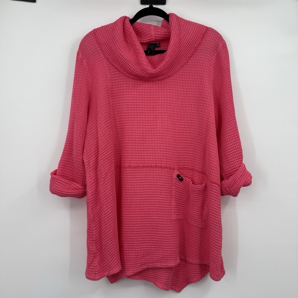 Focus Casual Life Shirt Top Womens Pink Waffle Knit Cowl Textured Boxy Art‎